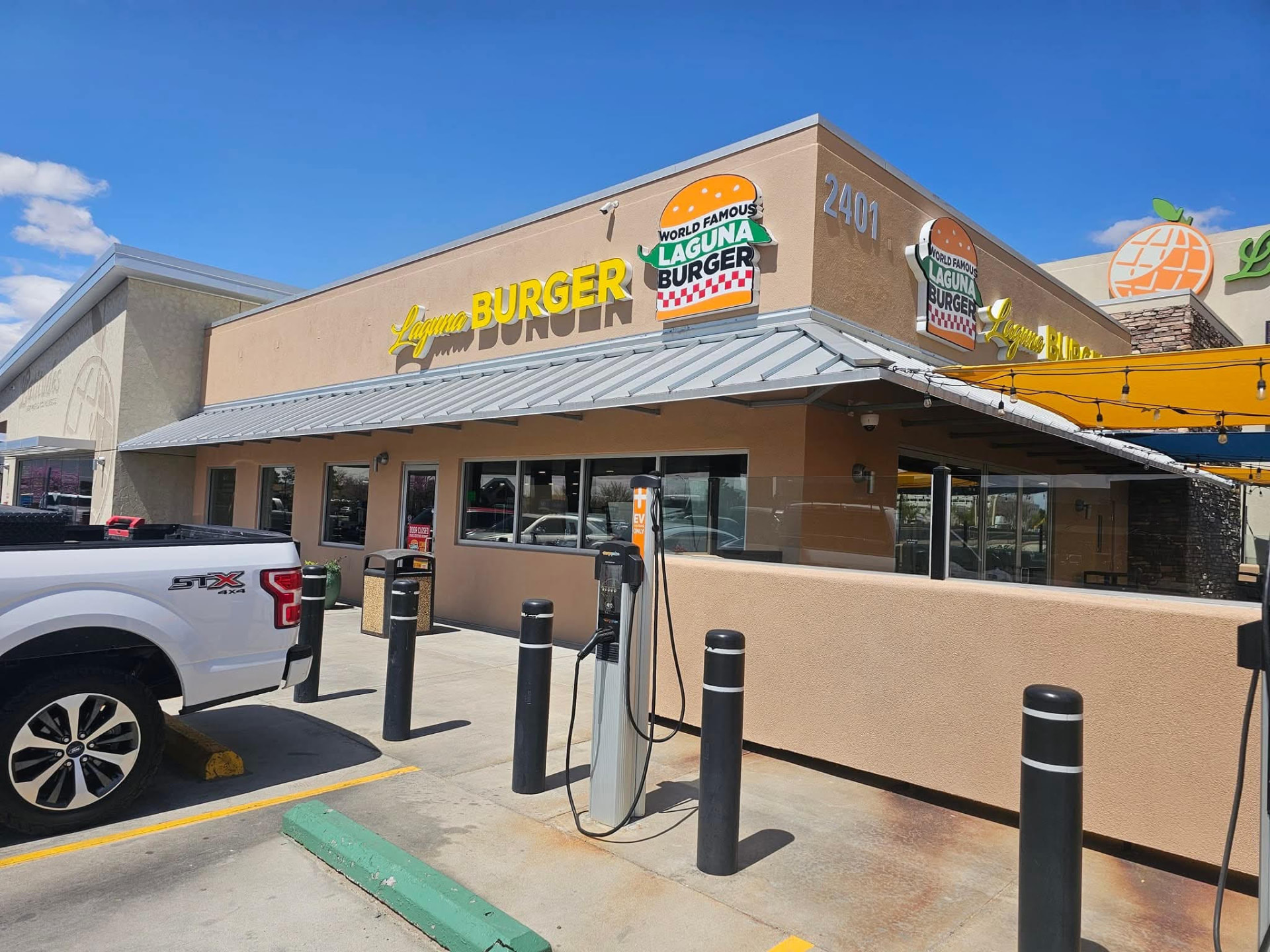 Laguna Burger Restaurant